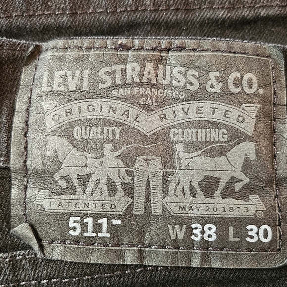 Levi's 511 Slim Line 8 Jeans, Size 38 x 30, Black color - Picture 4 of 4